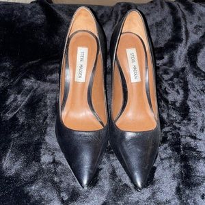 Steve Madden pumps💙